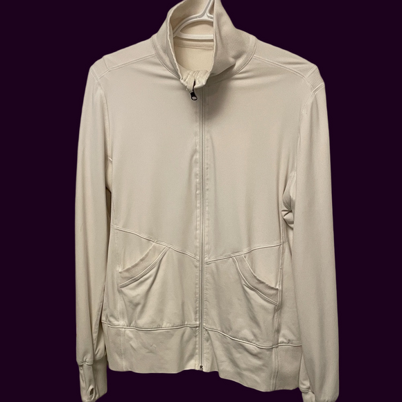 lululemon athletica Jackets & Blazers - Women's Lululemon Globe Trot Reversible White Jacket Medium